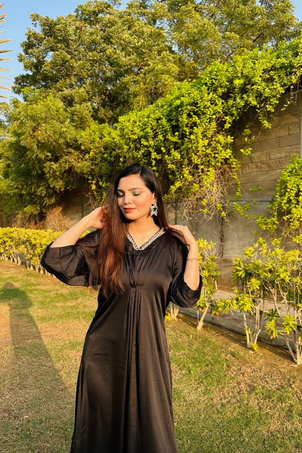 BLACK SWAN KAFTAN